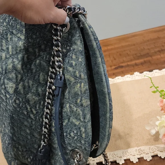 SOLD Rare & authentic CHANEL denim bag - Picture 11 of 15